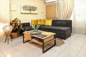 IRIS COZY house